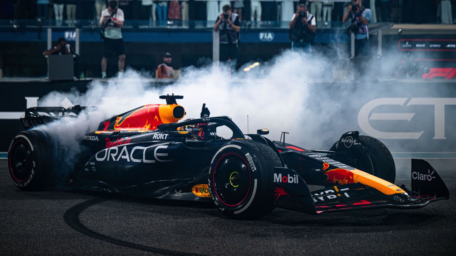 RB19